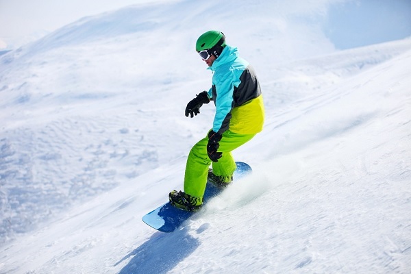 Snowboard Player